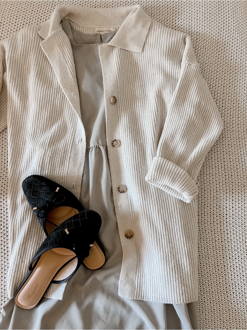 Light Cream Ribbed Button-Front Women's Sweater Cardigan